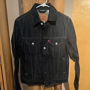 Levi’s Men’s Trucker Jacket Rinse - Dark Wash Size Small